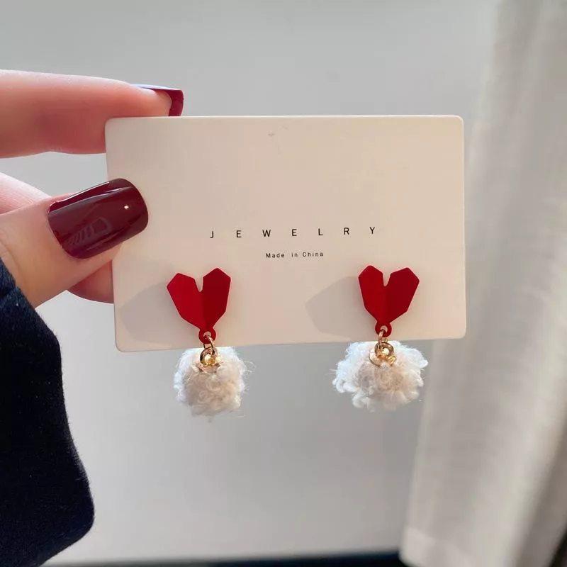S925銀針韓國甜美紅色愛心秋冬新款毛線耳環