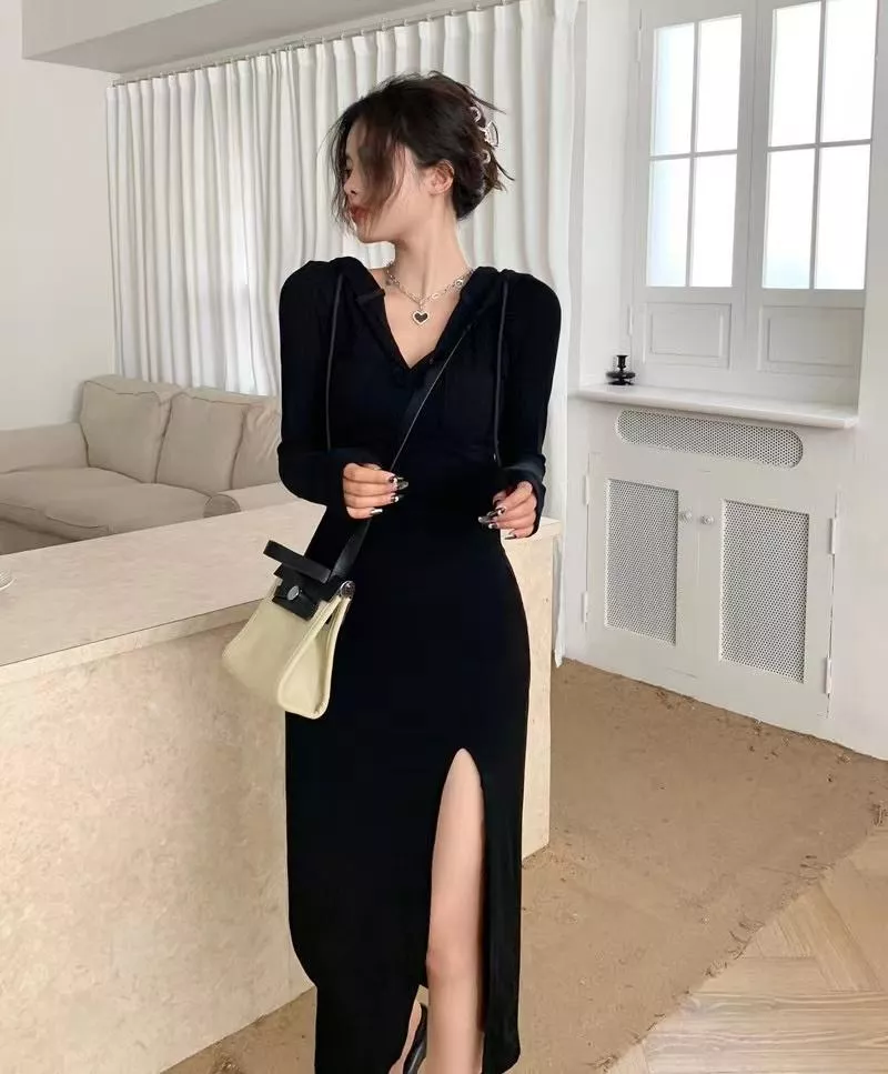 2022年新款秋季韓版女裝設計感開叉包臀長裙連帽連衣裙2色 S-XL