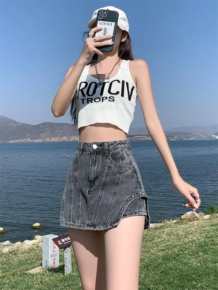 黑灰色半身牛仔褲裙夏季高腰a字設計感小眾熱褲 S-XL 黑灰色半身牛仔褲裙夏季高腰a字設計感小眾熱褲 S-XL