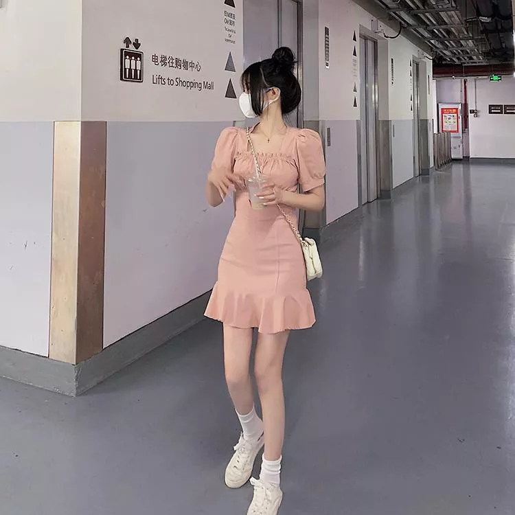 大尺碼溫柔風甜美粉紅洋裝高腰修身方領泡泡袖A字裙一色 L-4XL