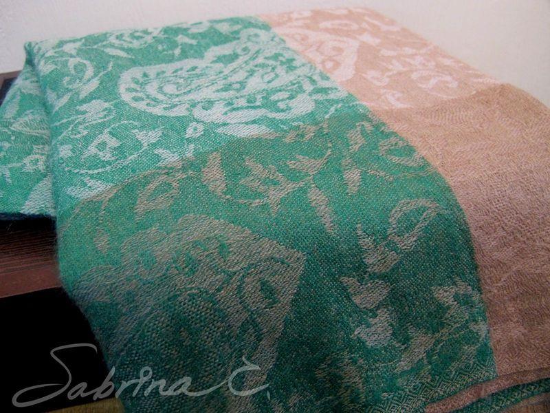 Pashmina極細緻圖騰圍巾披肩(綠卡其)