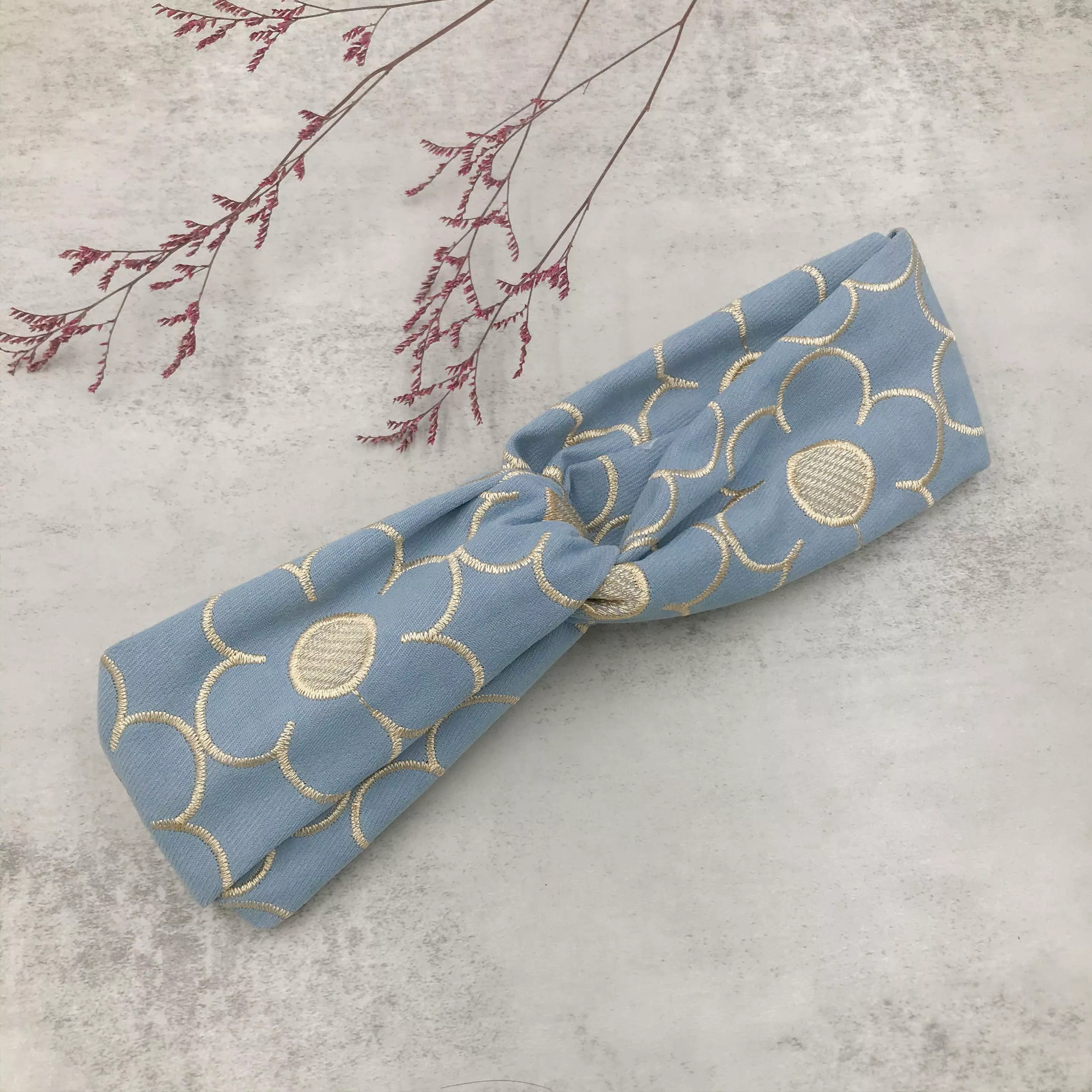 寬版交叉髮帶【刺繡大花】淺藍