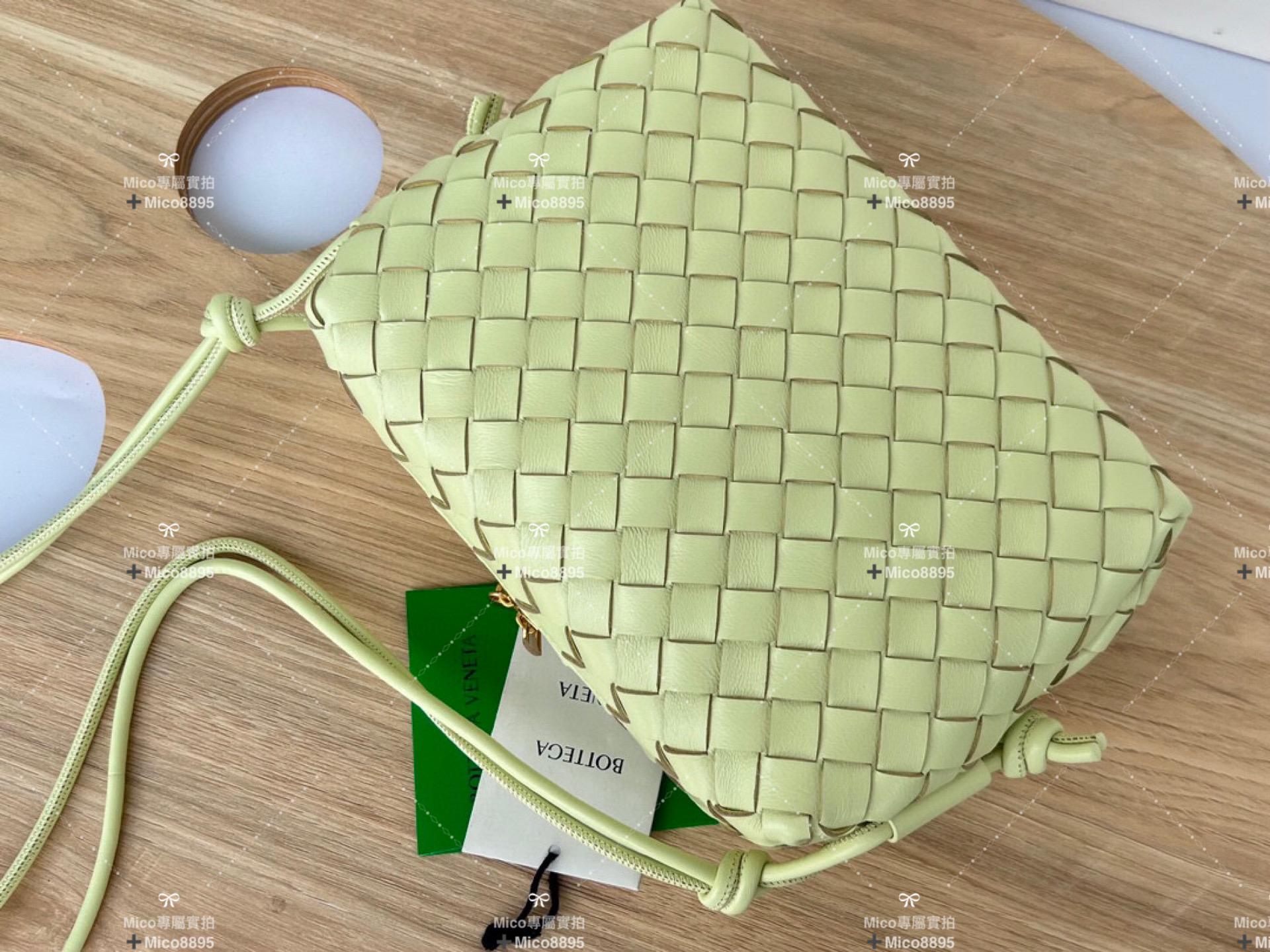 Bottega Veneta Bv 檸檬黃 雙拉鍊編織方包 肩帶可隨意調節 尺寸23cm | Mico高端訂製